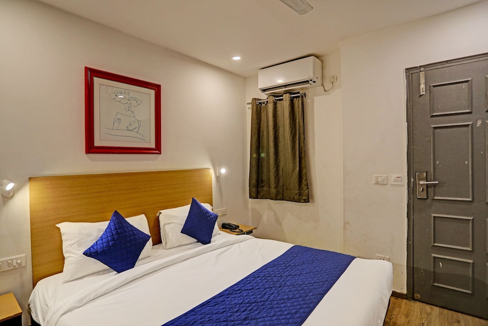 Hotel Admire Inn Vashu view 3