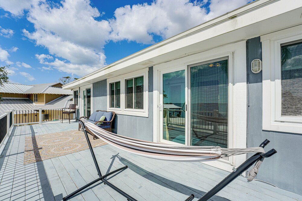 Gulf Coast Luxury! Quiet Home 4 Mi to Sponge Docks