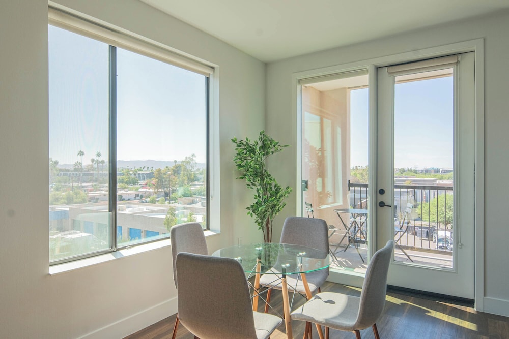 ROVE LIVING/KB - Trovita Rio