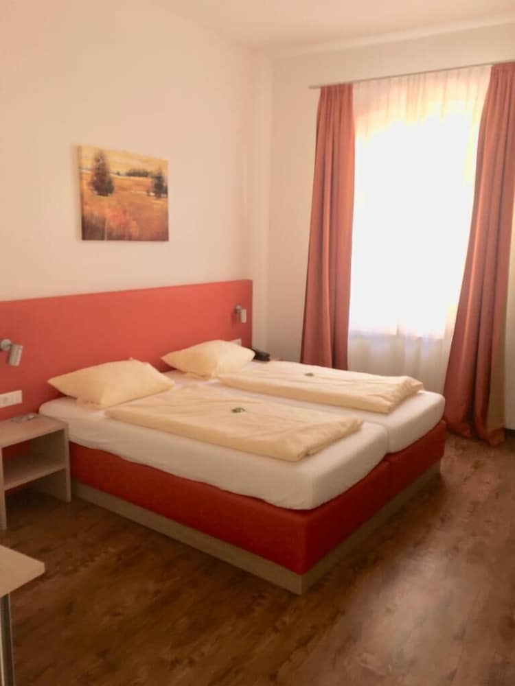 Gasthof Baren Ochsenfurt - Property Image 30
