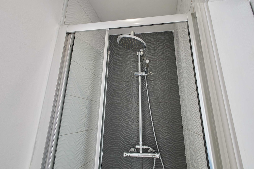Host Stay York City House