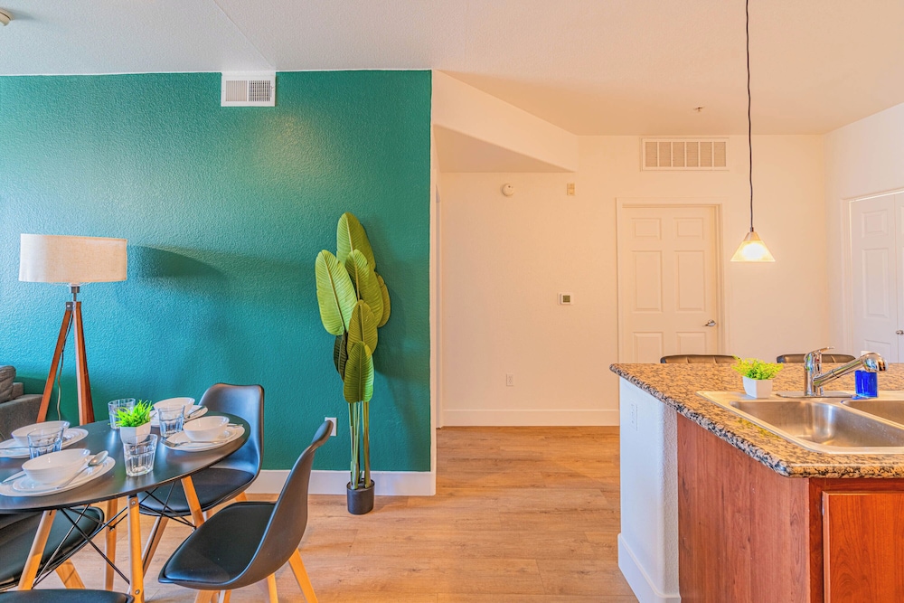 ROVE LIVING/KB - Zone Westgate