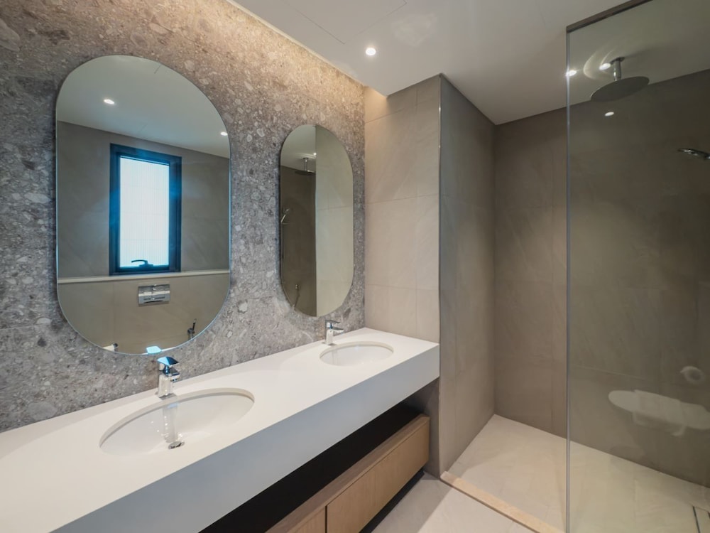Impressive townhouse in Al Danah Bay