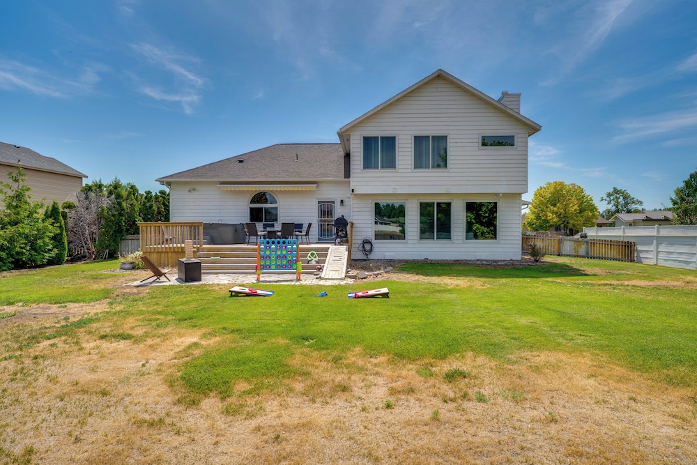 Private Hot Tub: Home Near Moses Lake Access