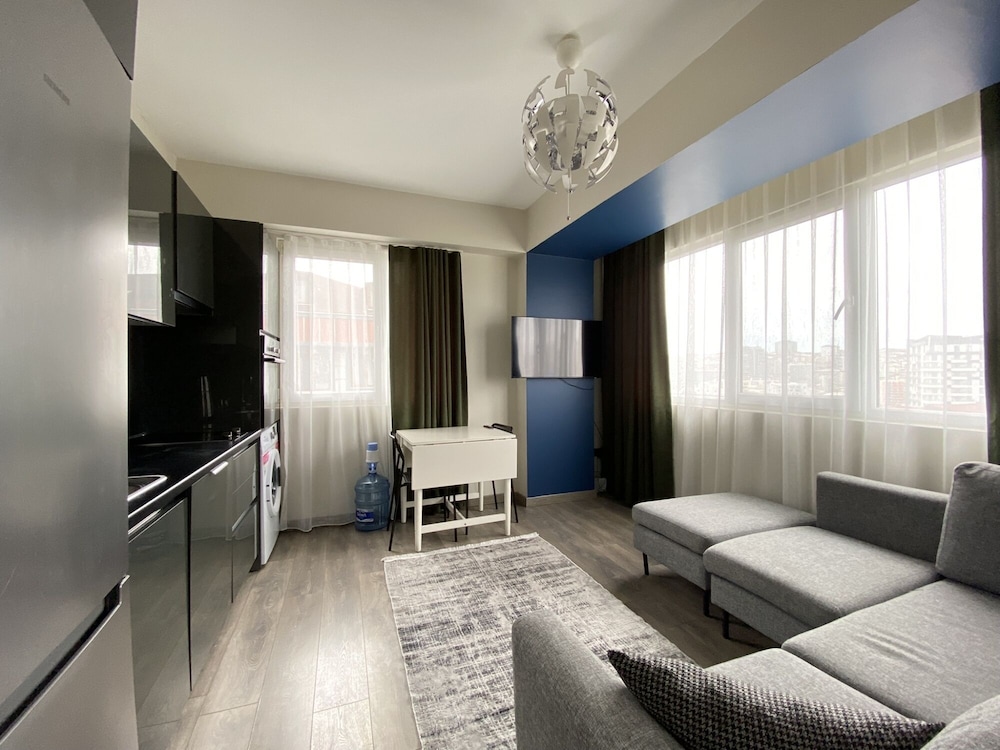 Convenient Flat in Secured Residence in Kagithane