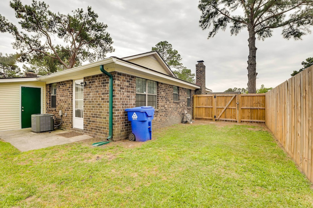 Vibrant North Charleston Duplex Near Airport! view 3