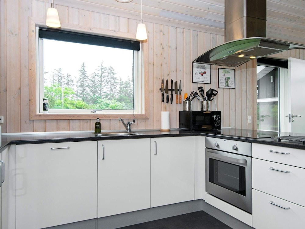 6 Person Holiday Home in Frostrup view 5