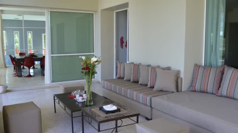 Villa Sylana Design Meets Moroccan Authenticity