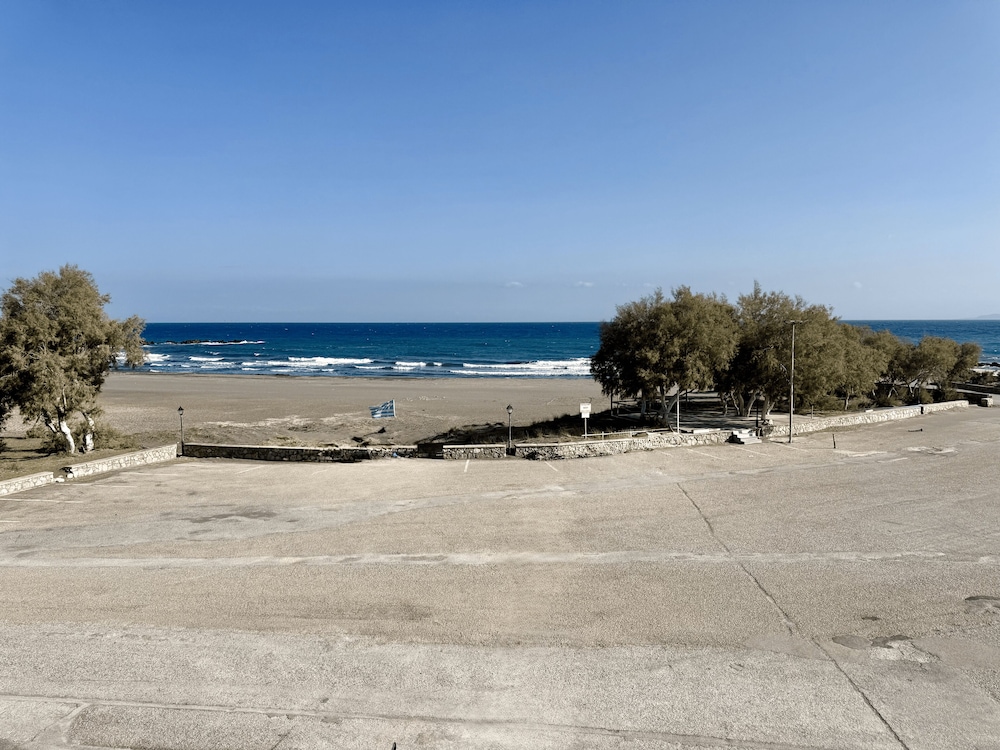 Aegean Nest Studios - Adults only