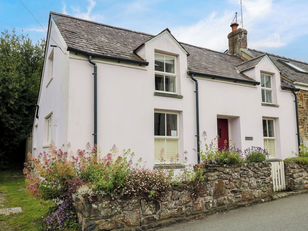 Panteg Cottage, Newport