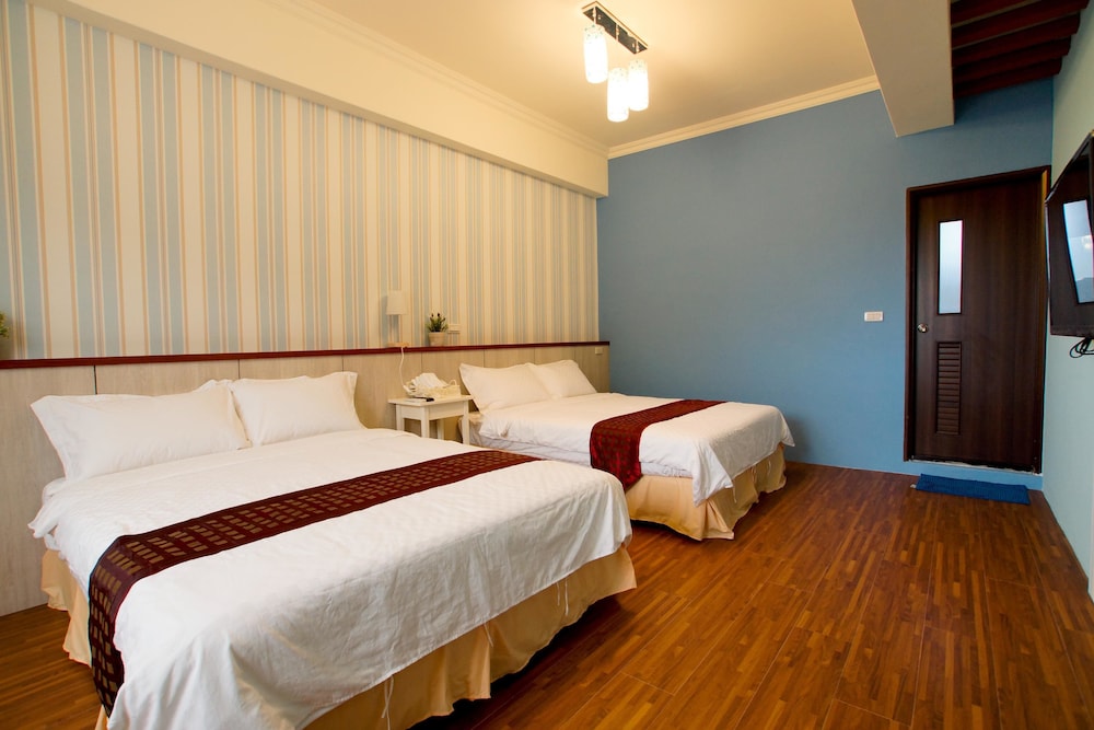 Soft Travel Hostel