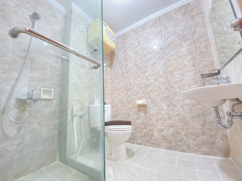 The Signature Suite 3Br At Galeri Ciumbuleuit 1 Apartment