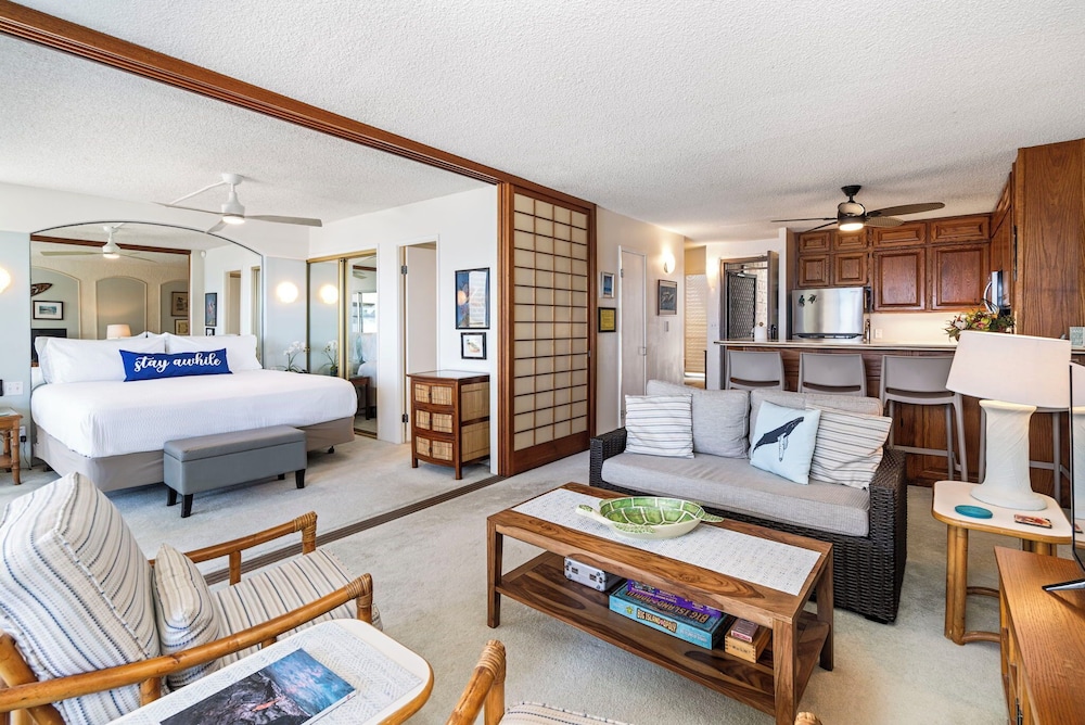 Beautiful Ocean Views - Close to Town - Wifi - Vrkcv