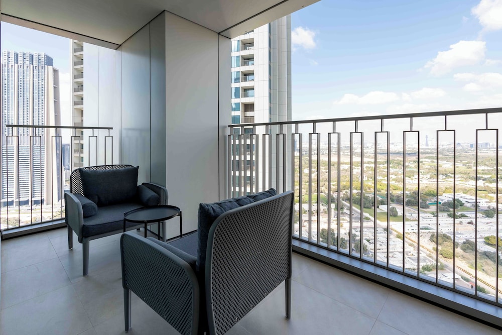 Downtown Views - Mint Stay