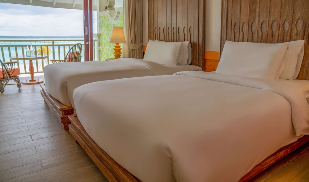 SAii Lagoon Maldives, Curio Collection By Hilton 25
