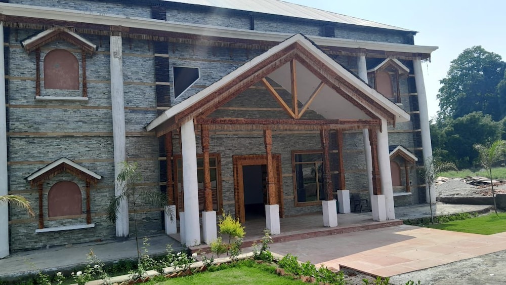Sparsh Himalaya Shivir