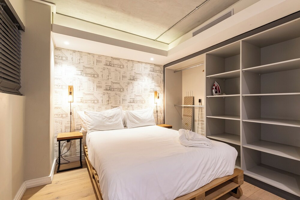 Docklands Deluxe Apartments by ITC Hospitality
