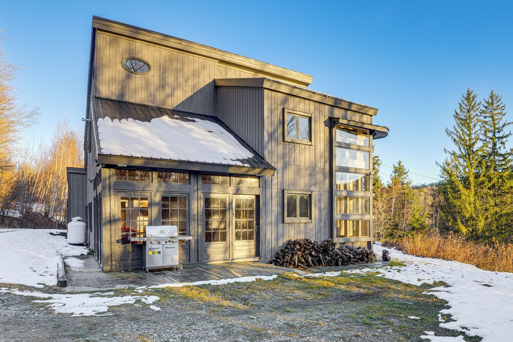 Near Skiing & Hiking: Quiet Home in West Wardsboro