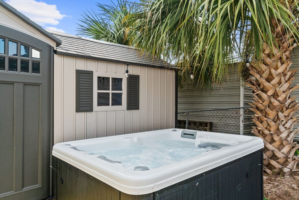 The Beach Bungalow by Book That Condo