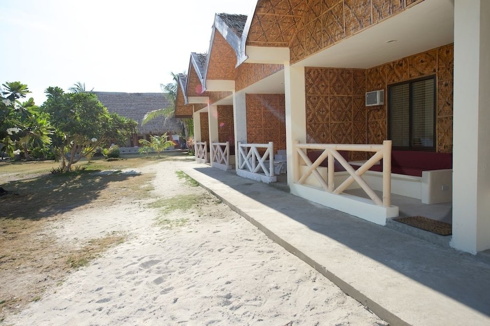 Thresher Cove Dive Resort - Property Image 29