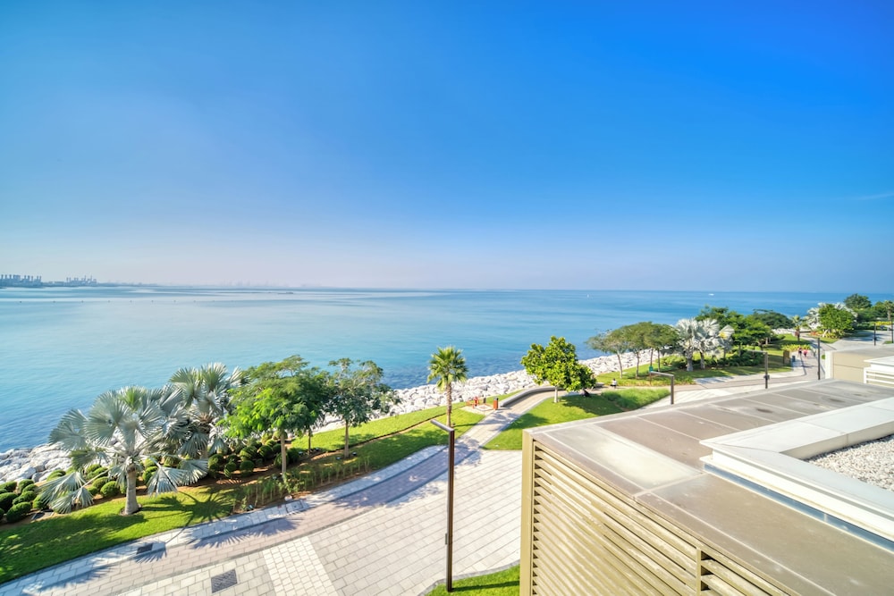 Bluewaters Residences - Mint Stay