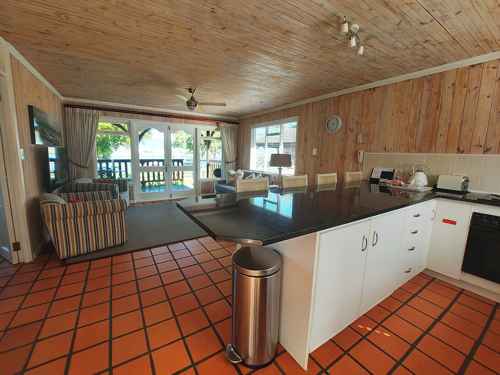 Knysna River Club by First Private Stays