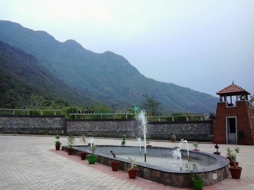 BAHRI BEAUTIFUL COUNTRY