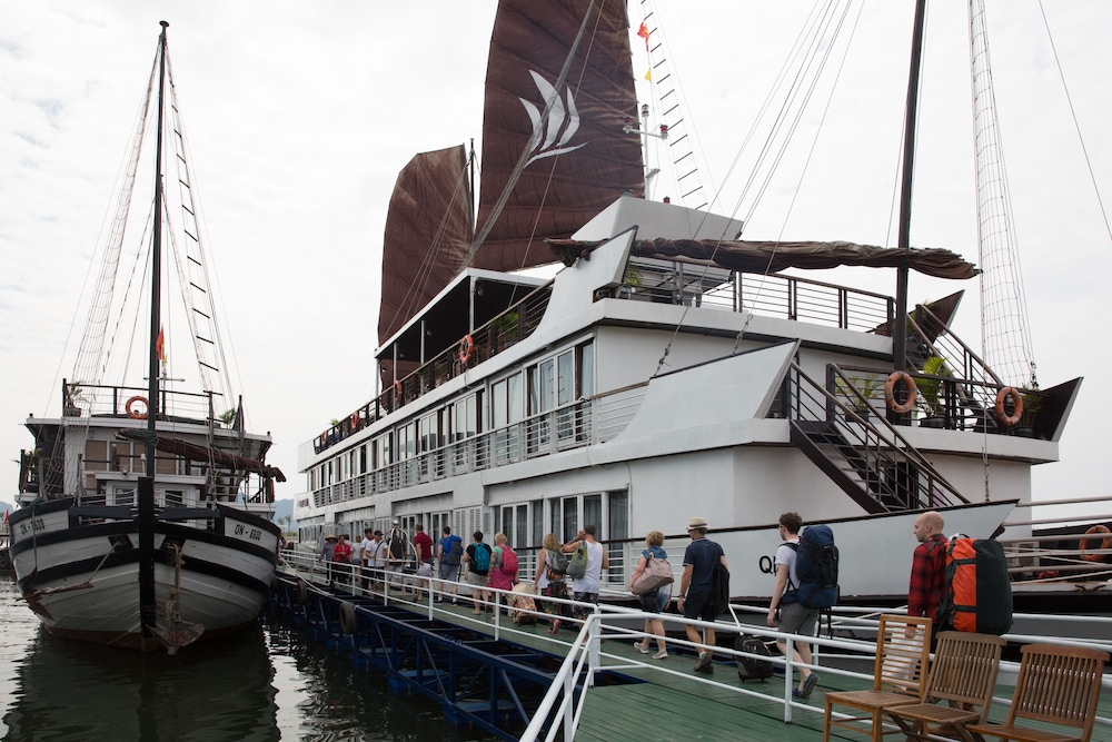 Halong Glory Legend Cruise