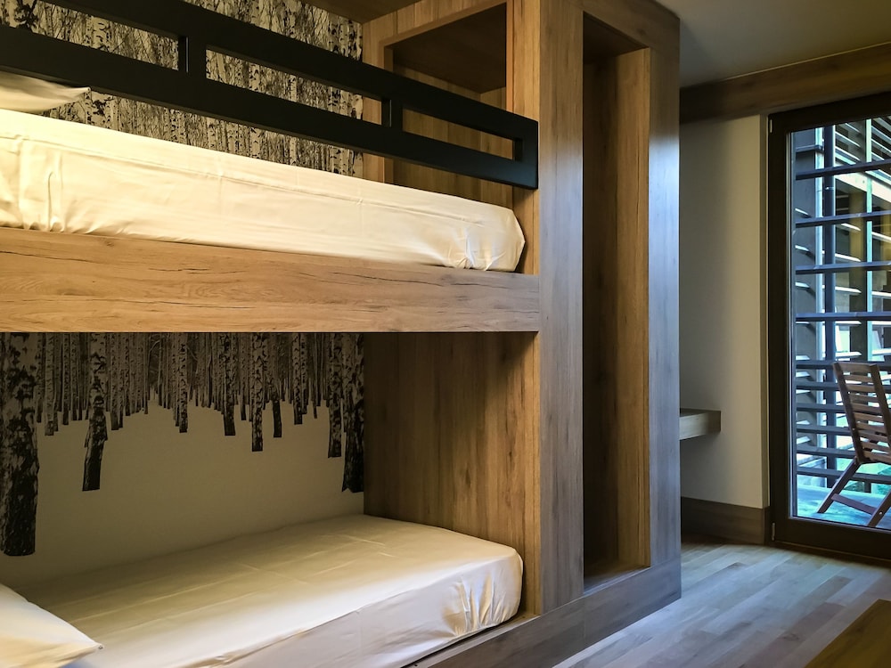 NH Collection Alagna Mirtillo Rosso