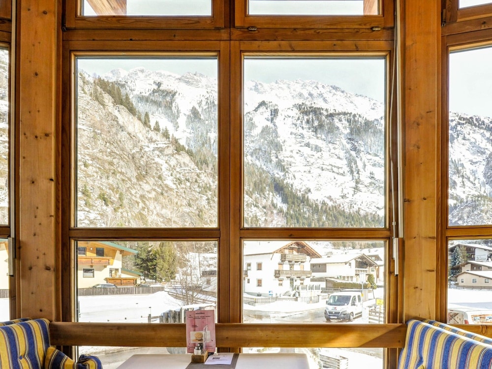 Comfortable Apartment in Langenfeld With ski Storage