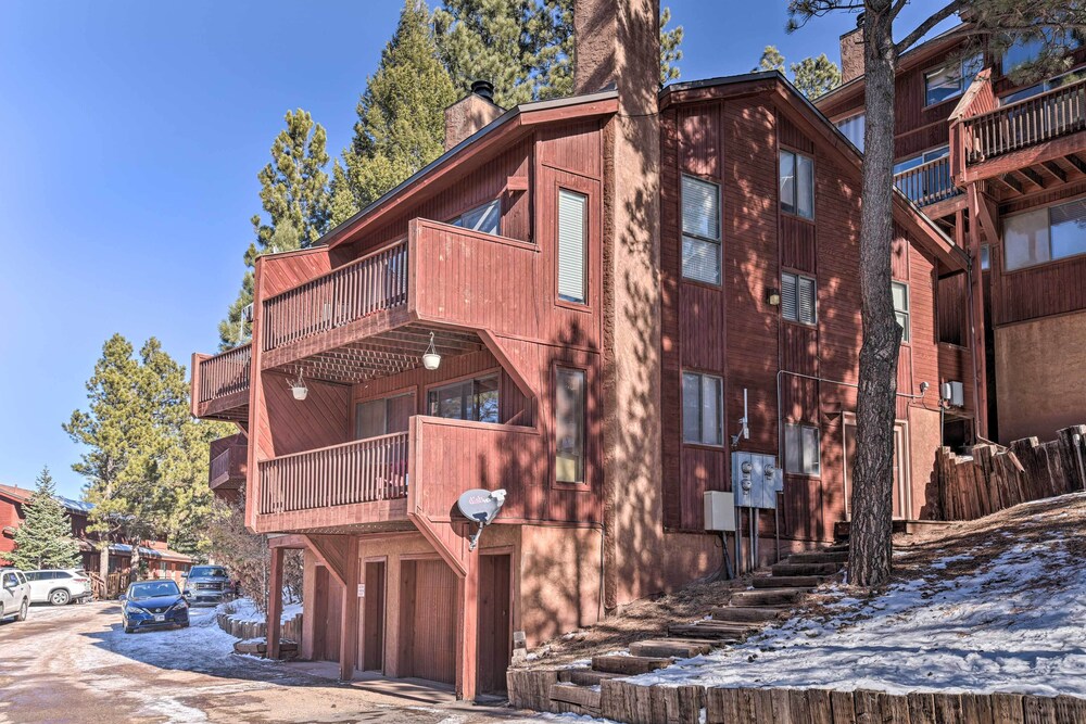 Walk to Lifts: Ski-in/ski-out Angel Fire Condo view 4