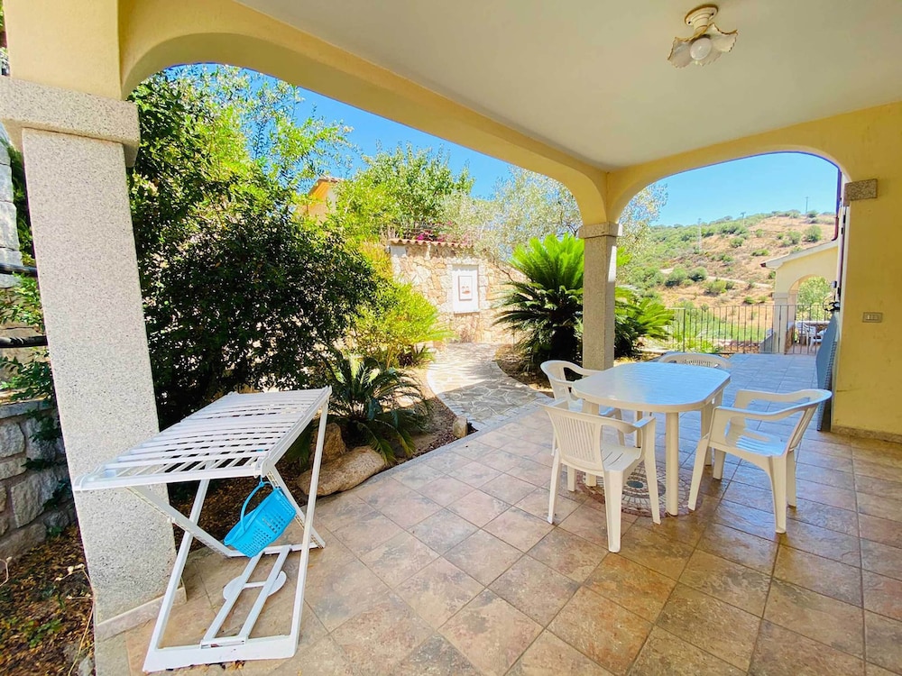 Sa Domo Lada 2 view 2