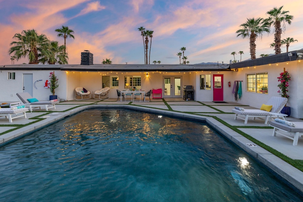 Starlite Safari Where Desert Luxury Meets Mid-century Charm