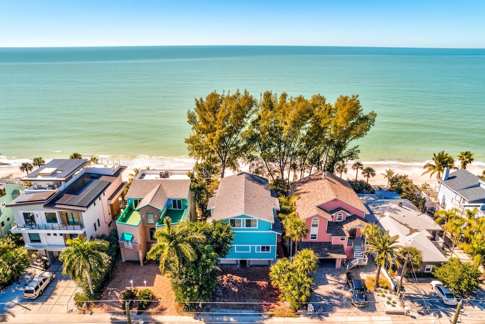 Serenity By The Sea - Beach House