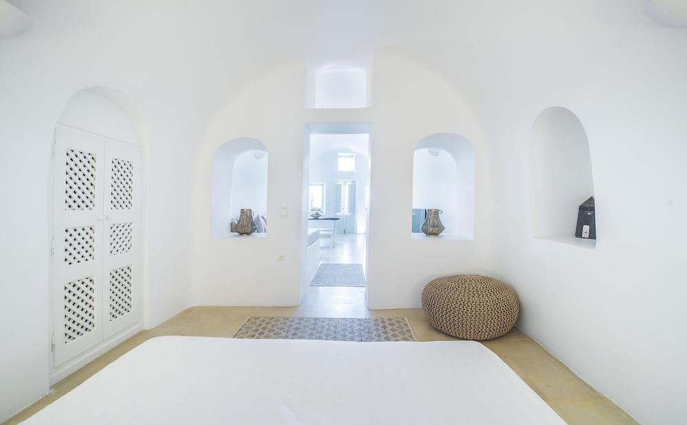 Anemi House & Villas