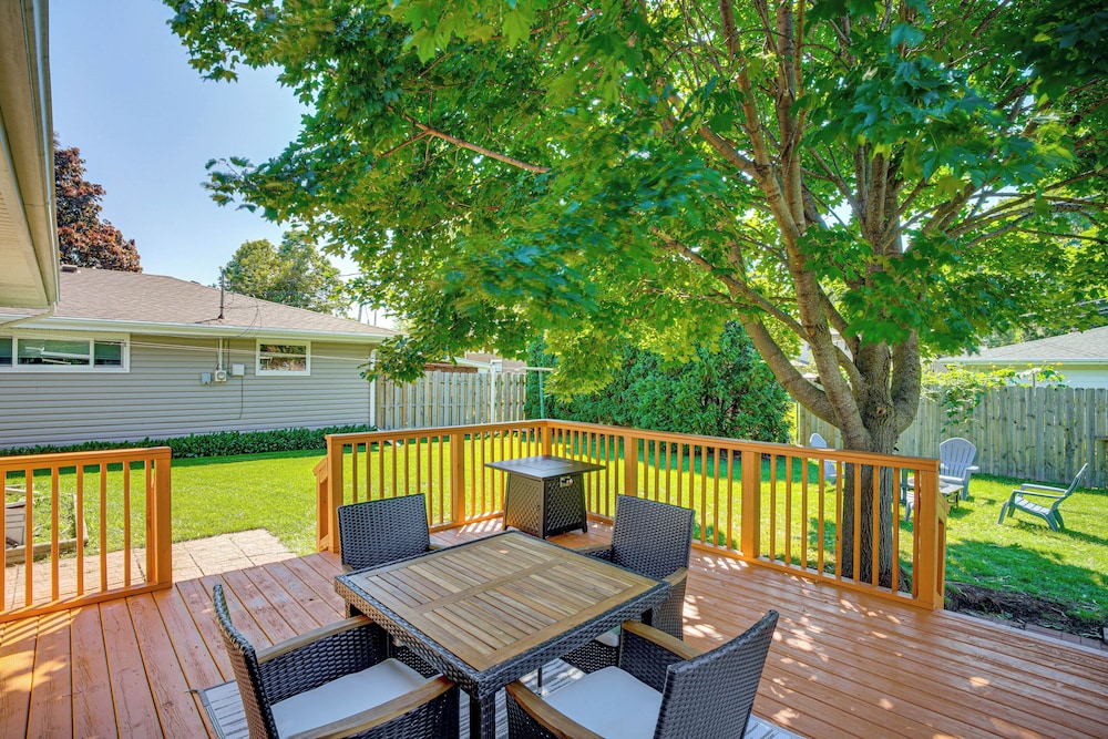 Large Backyard, Walk to Hospital: Sheboygan Abode!