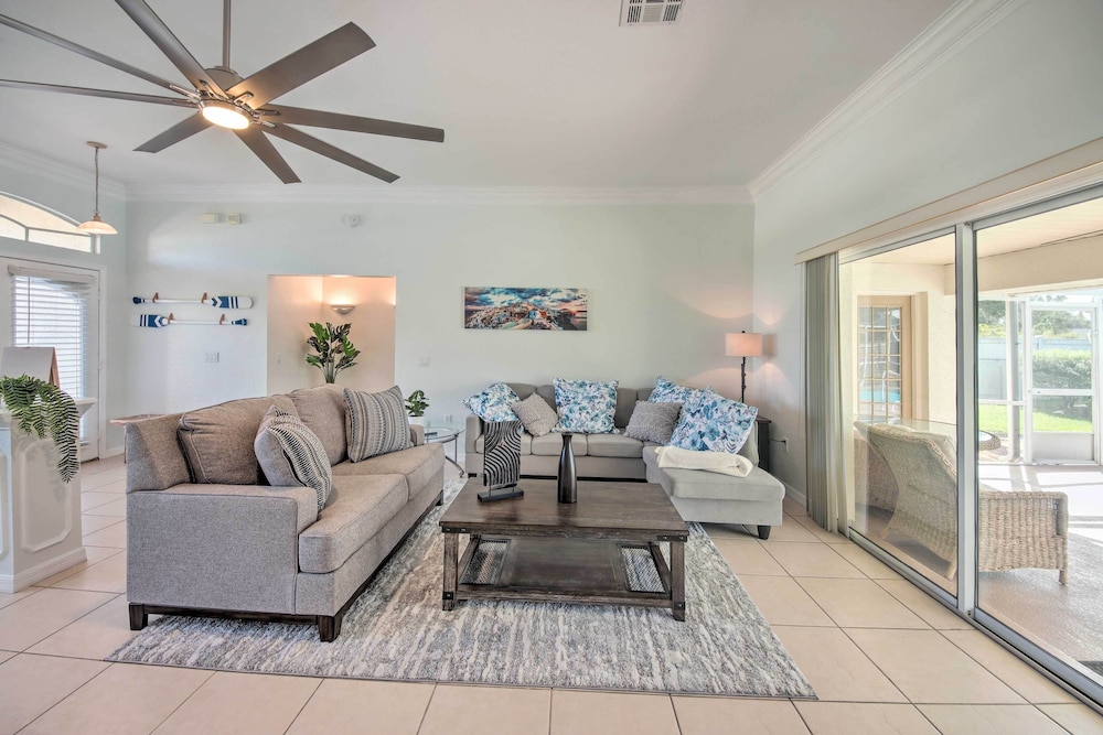 Pool & Fenced Yard: Sebring Retreat