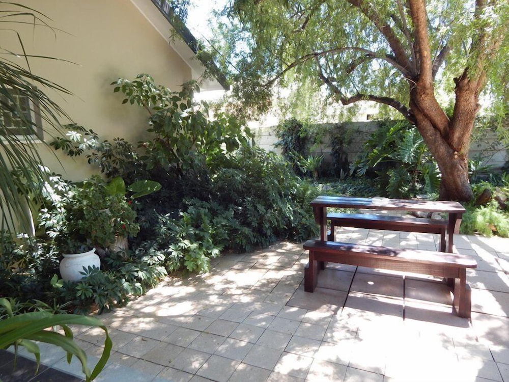 La Paix Guest House