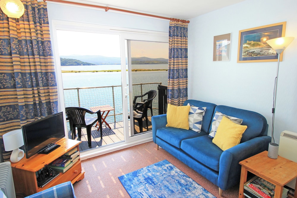 Harbour Flat - 12E South Snowdon Wharf
