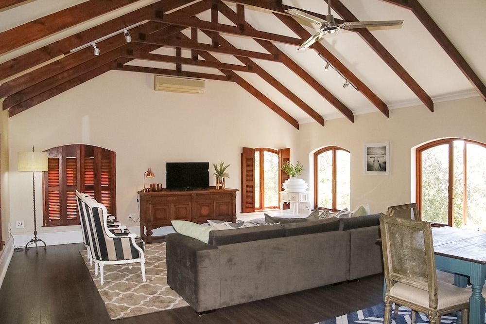 Homestead Villas