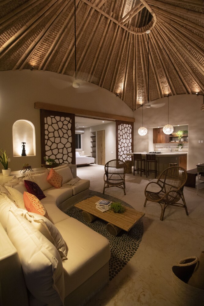 Punta Majahua Condos
