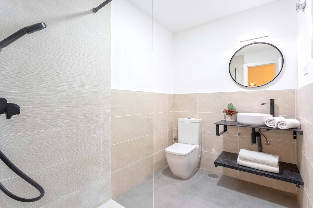 Cozy Apartment Near City Center. Lope de Vega