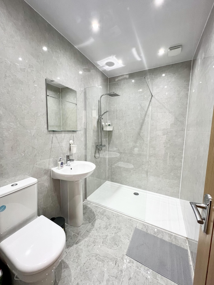 City Escape in Newcastle - 2 Bedroom Apartment
