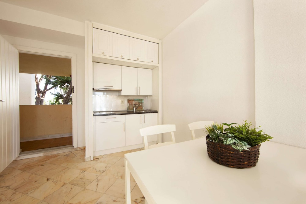 Studio in Marbella With Beachfront Pool