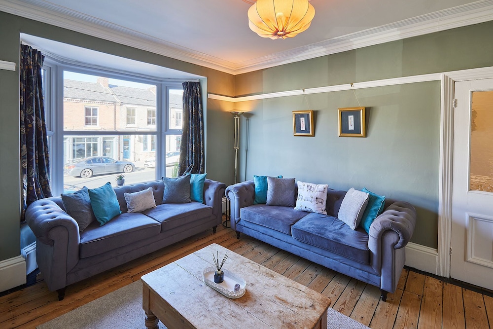 Host Stay High Street view 5