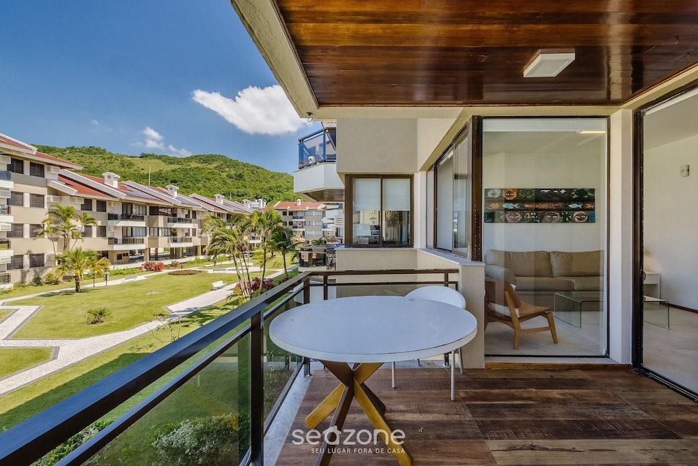 Charm and Elegance by the Sea! RIT