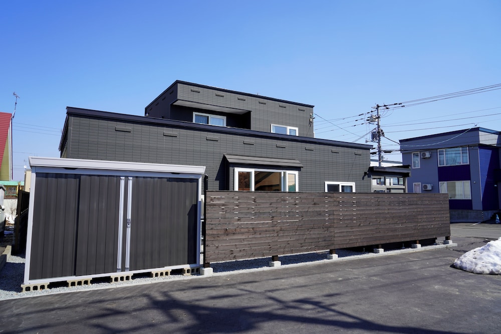 Kyokushin guest house view 4
