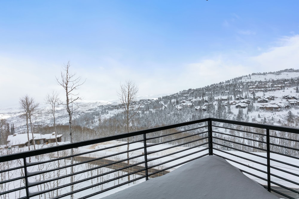 Argent at Deer Valley Resort - Three Bedroom Deluxe #405 3 Condo