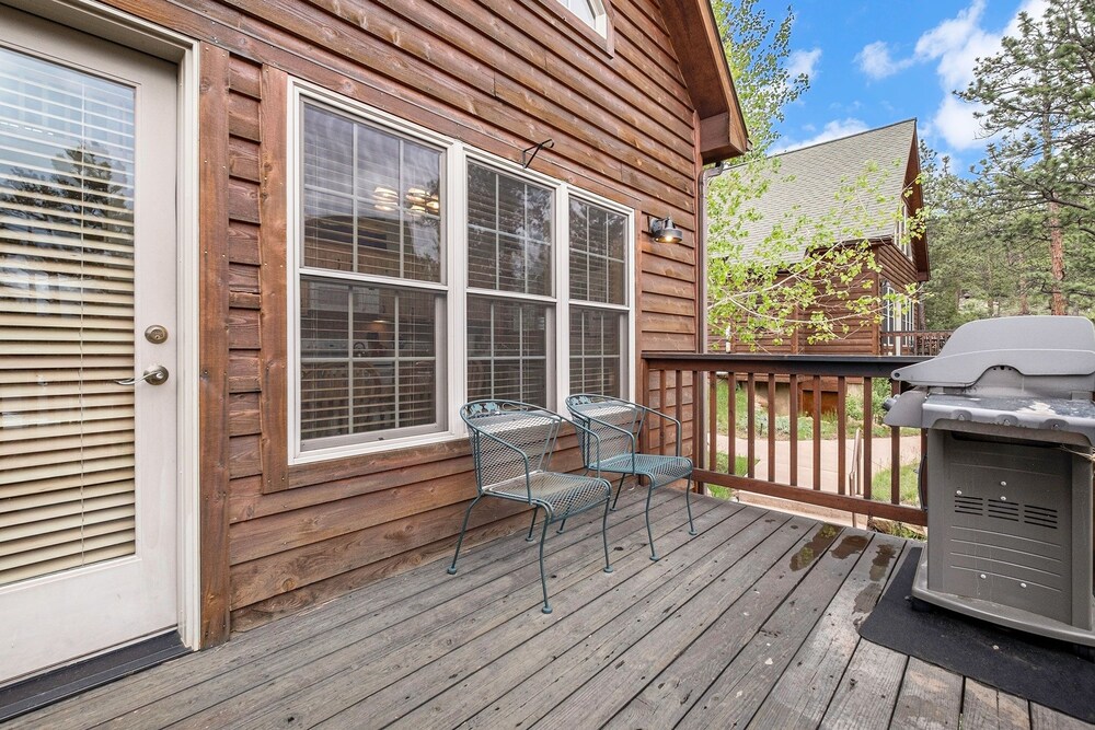 Solitude Condos - Estes Park CO
