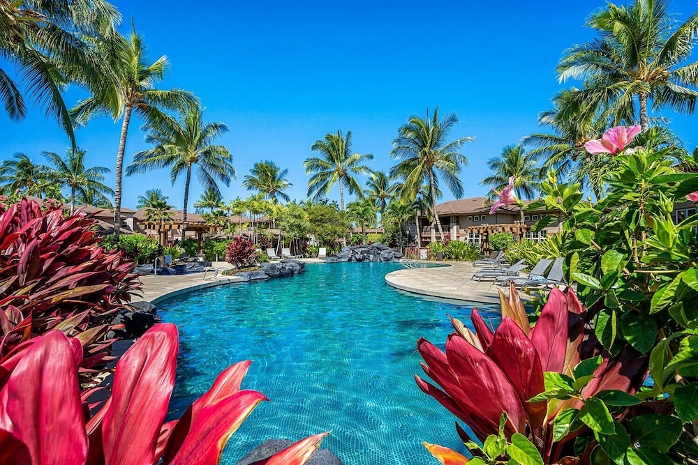 Colony S At Waikoloa Beach Resort #2204 2 Bedroom Condo by RedAwning